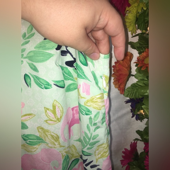 Crown & Ivy | Women’s Green & Pink/Floral & Elephant Pattern Sleeveless Dress - Picture 5 of 11